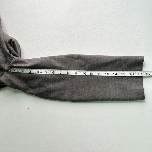 Tahari Gray 3 Button Blazer Size 14 Career Professional Collared Jacket - Picture 7 of 16